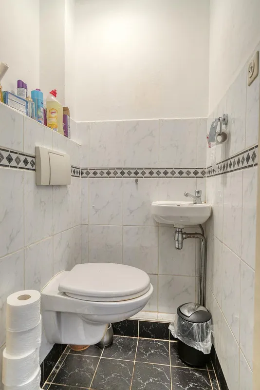 Salles de bain - Maison 9 pièces à Utrecht