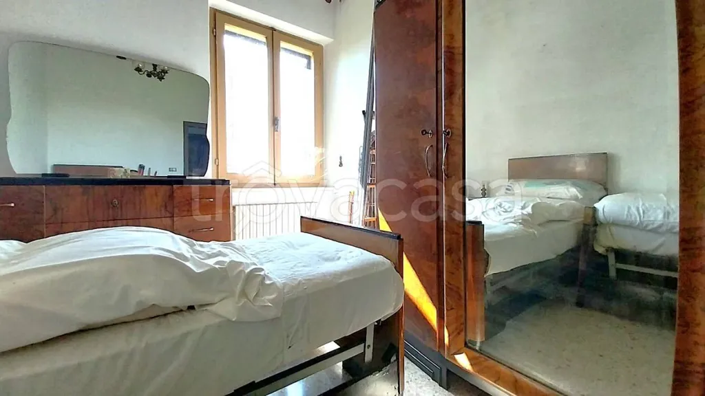 Bedrooms - Rustic House with Garden in Cannara