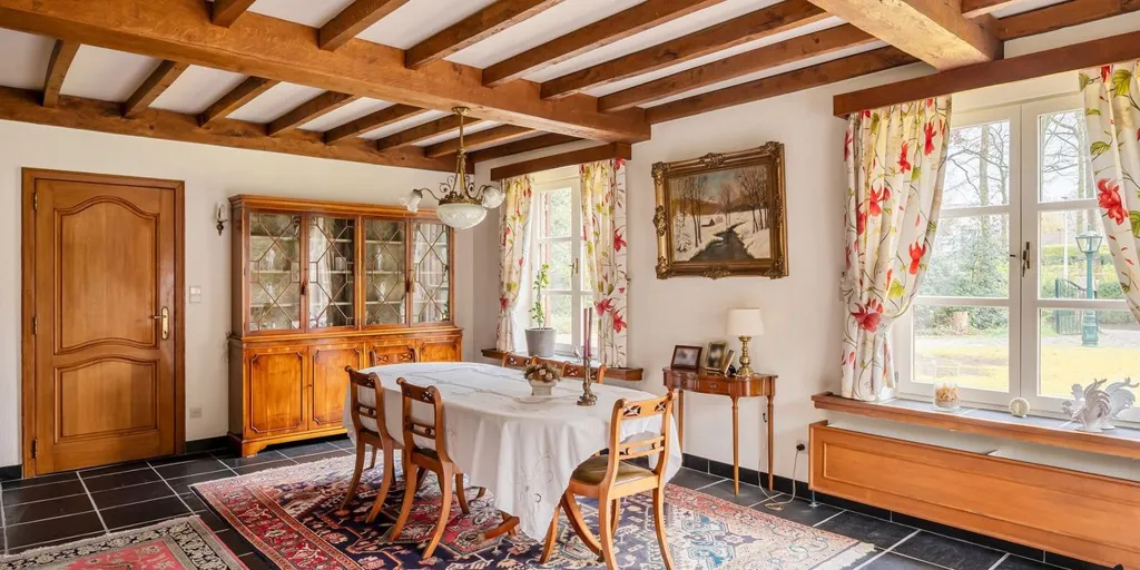 Dining Room - Country Villa with Terrace and Garden