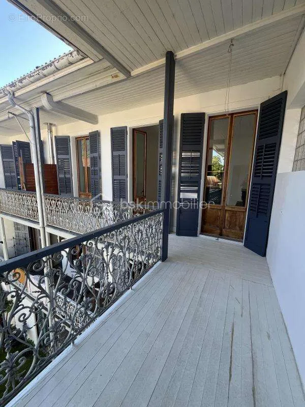 Balcone - Bright T2 Apartment with Balcony in Quiet Area