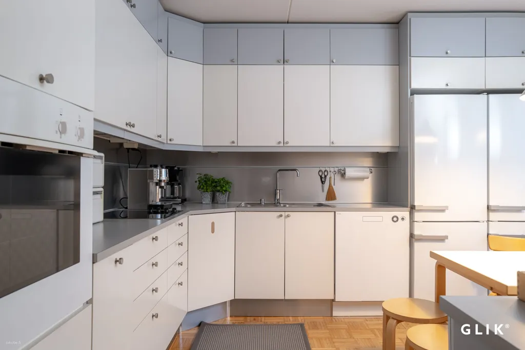 Cocina - Apartment with Lake View in Tohloppi, Tampere