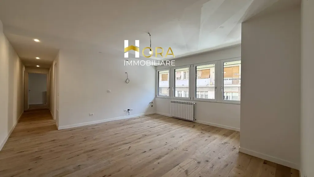 Toad - Rearranged Apartment with River View in Florence