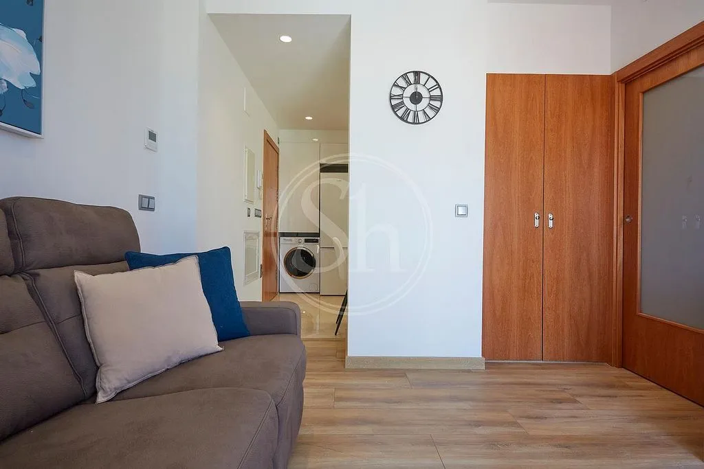 Elutuba - Furnished Flat with Balcony in El Raval