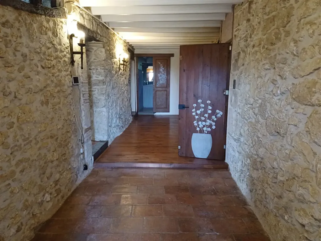 Entrée - Maison de Caractère avec Dépendance à Mauvezin