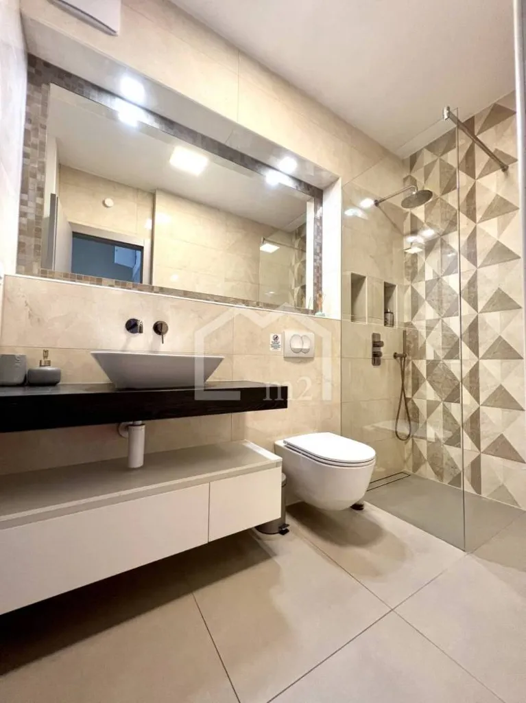 Bagni - Modern Apartment with Sea View in Split
