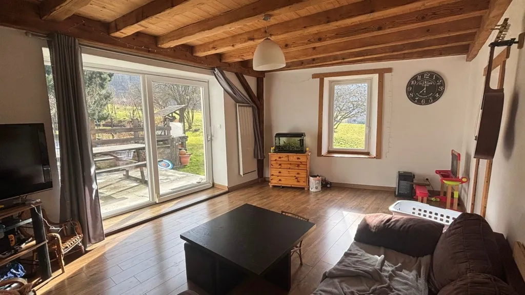 Living Room - 5-Piece House with Garden in Village Setting