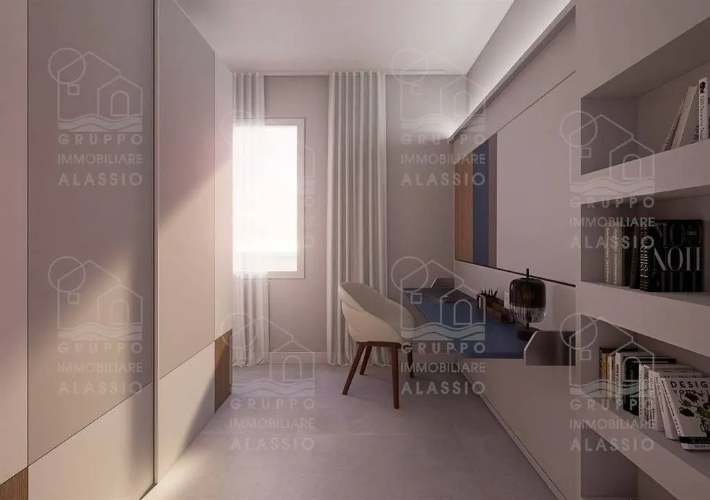 Office - Luxury Penthouse with Terraces in Alassio