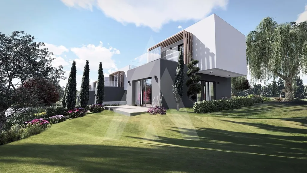 Linked Villa with Golf Course View in Silves