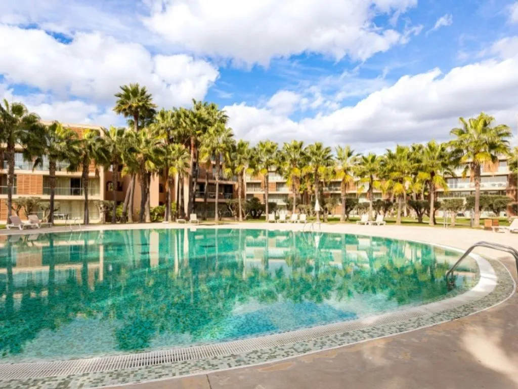 pool_area