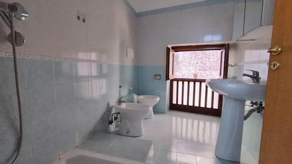 Vannitoad - Semi-detached Villa Apartment in Montoro