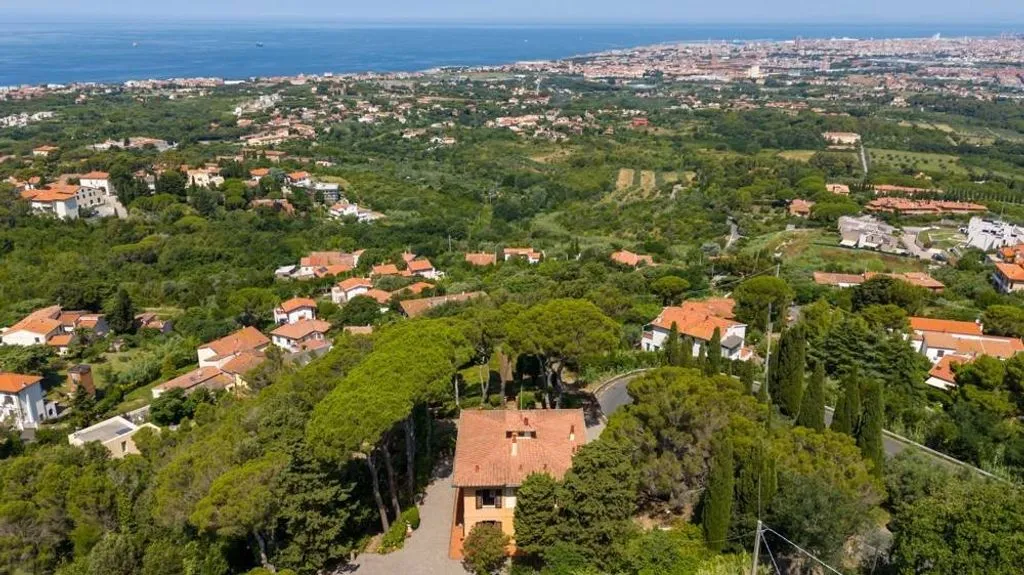 Vue aérienne - Luxury Villa with Sea View in Leghorn