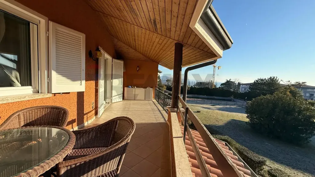 Balcon - Rustic Lakefront Apartment in Padenghe Sul Garda