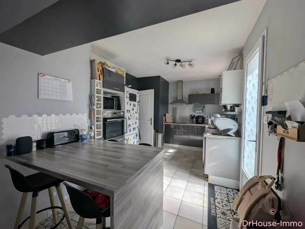 Kitchen - 6-Piece House with Garden in Lège