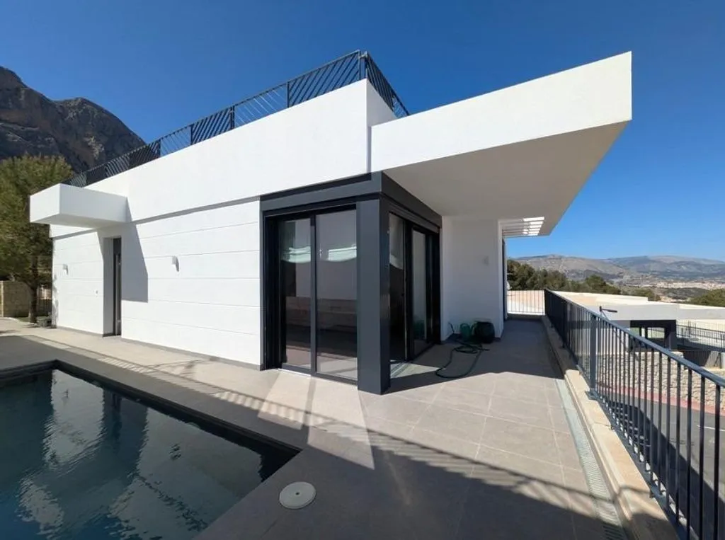 Bassein - Modern House with Sea View in Polop