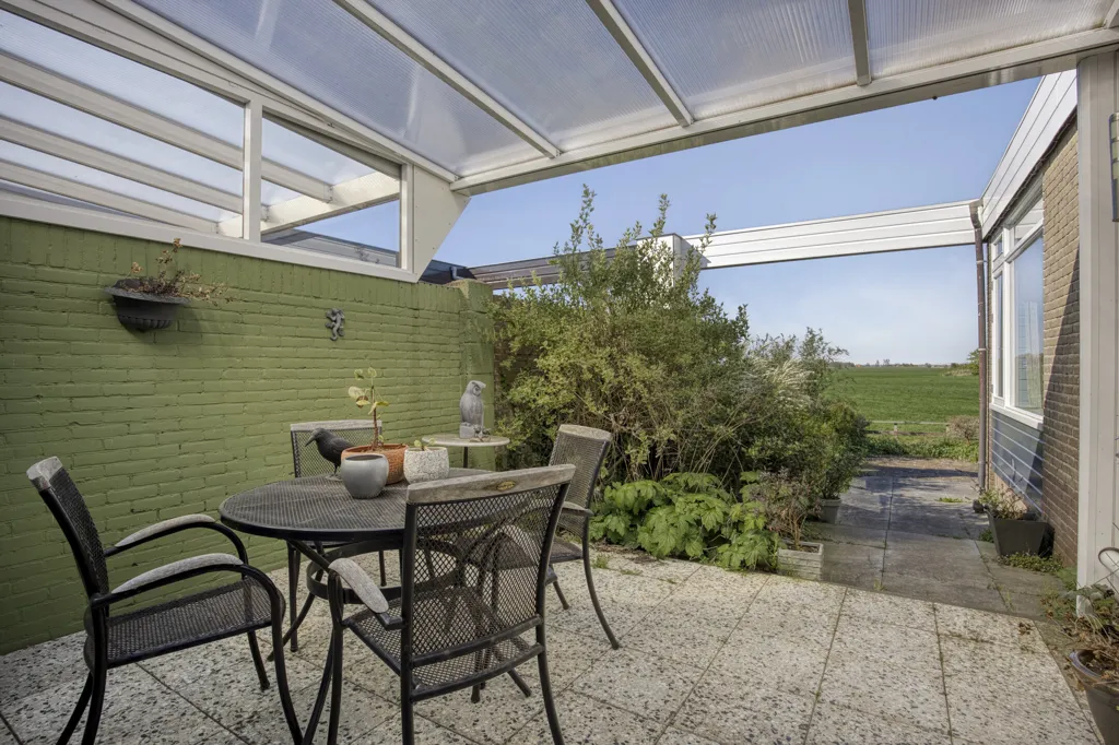Terrass - Bungalow with Water View in Oosthuizen