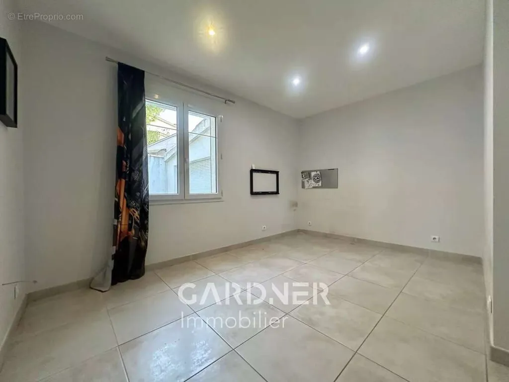 Chambres - Maison Luxueuse avec Vue sur le Garlaban à Aubagne