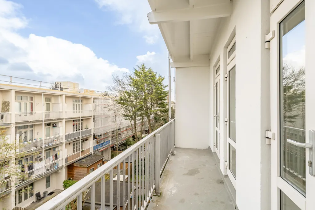 Balcon - 3-Bedroom Apartment with Rooftop Terrace in Amsterdam