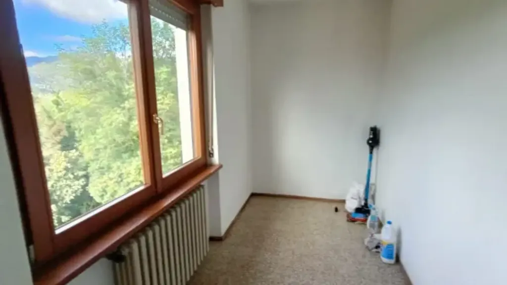 other_room