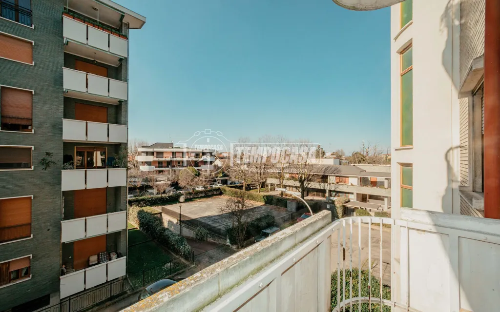 Balcon - Renovated Apartment with Balconies in Vigevano
