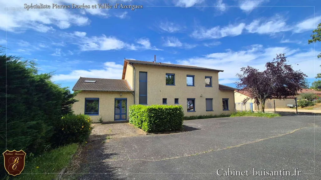 Esterno - Office Building in Village Centre, Le Bois d'Oingt