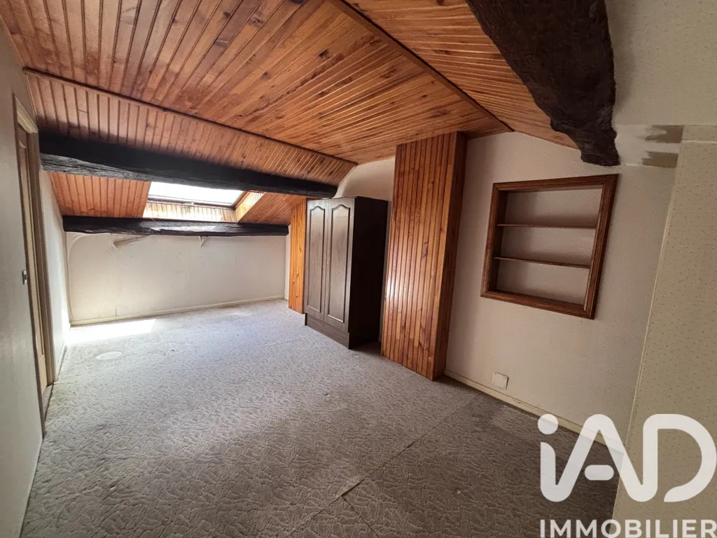 Rooms - Village House with Terrace in Lanques-sur-Rognon