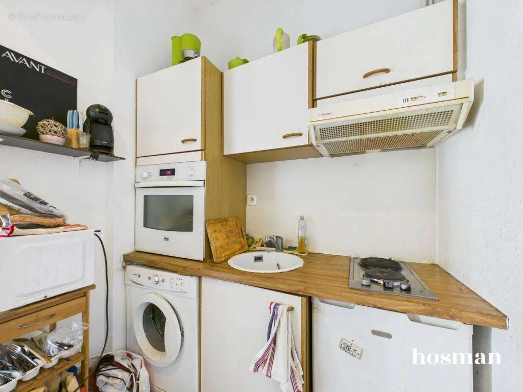 Kitchen - 1-room apartment in Bordeaux