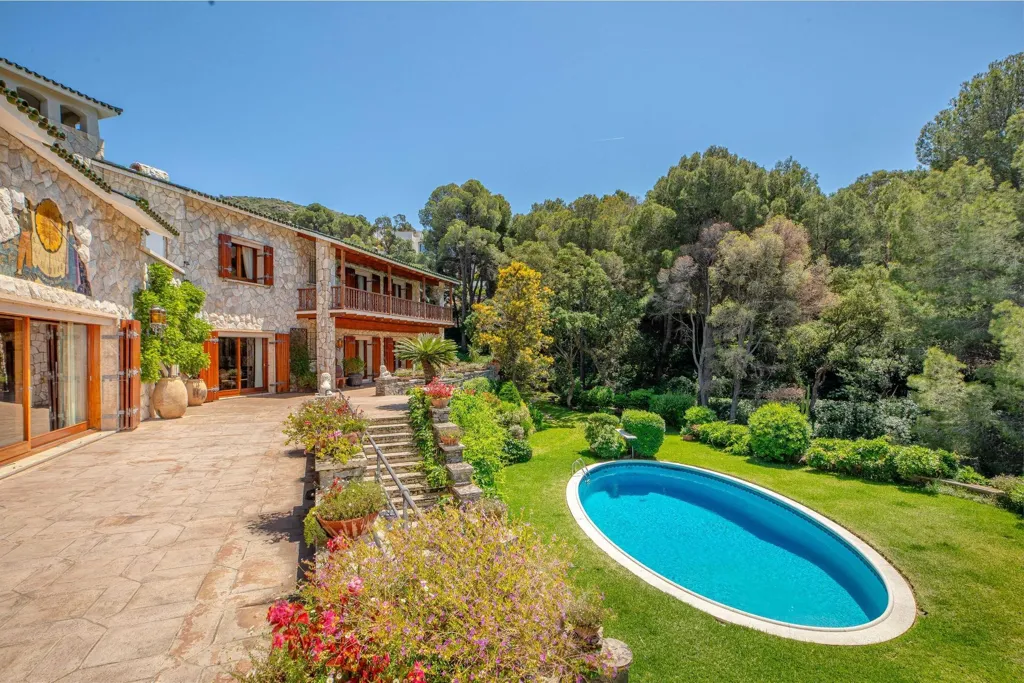 Vista aerea - Seafront Estate with Beach Access in Almadraba