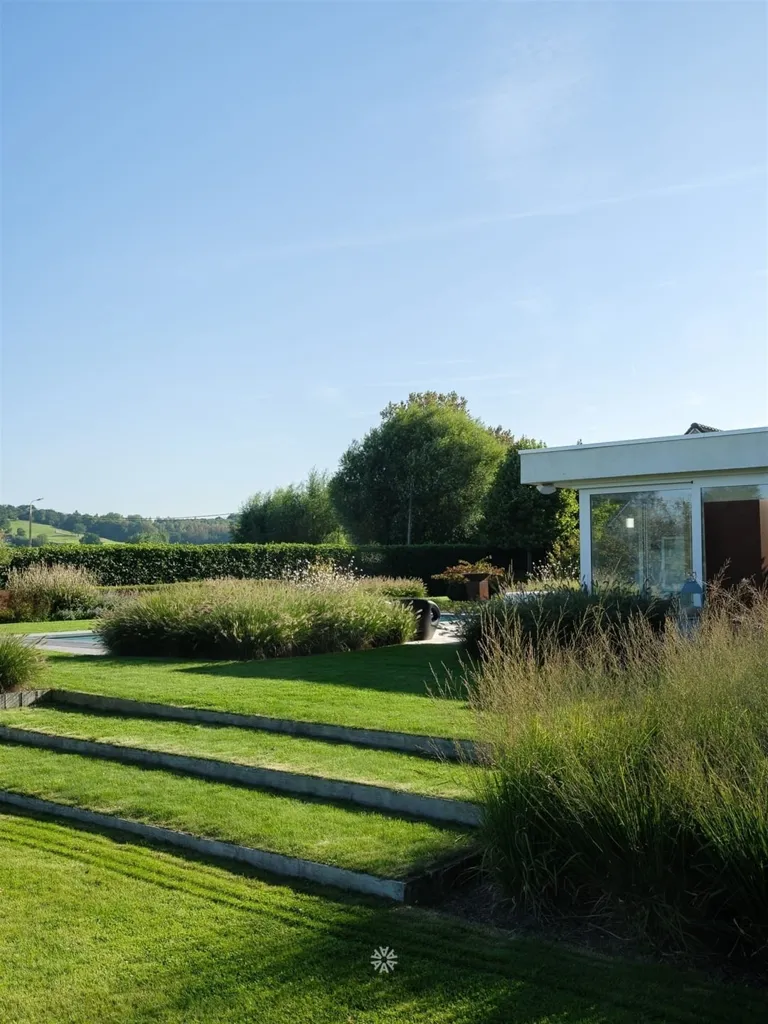 Jardin - Villa avec Vue Panoramique dans le Pays des Collines
