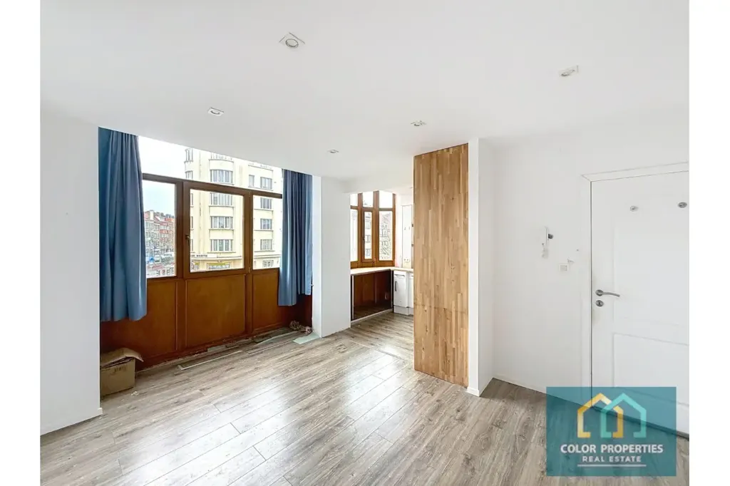 Pièces - Appartement à Rénover avec Jardins Intérieurs à Ganshoren