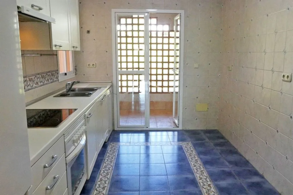 Cuisine - Duplex Penthouse with Pool in Guadalmina