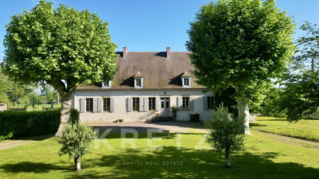 Extérieur - Maison Rénovée avec Piscine dans le Bocage Bourbonnais