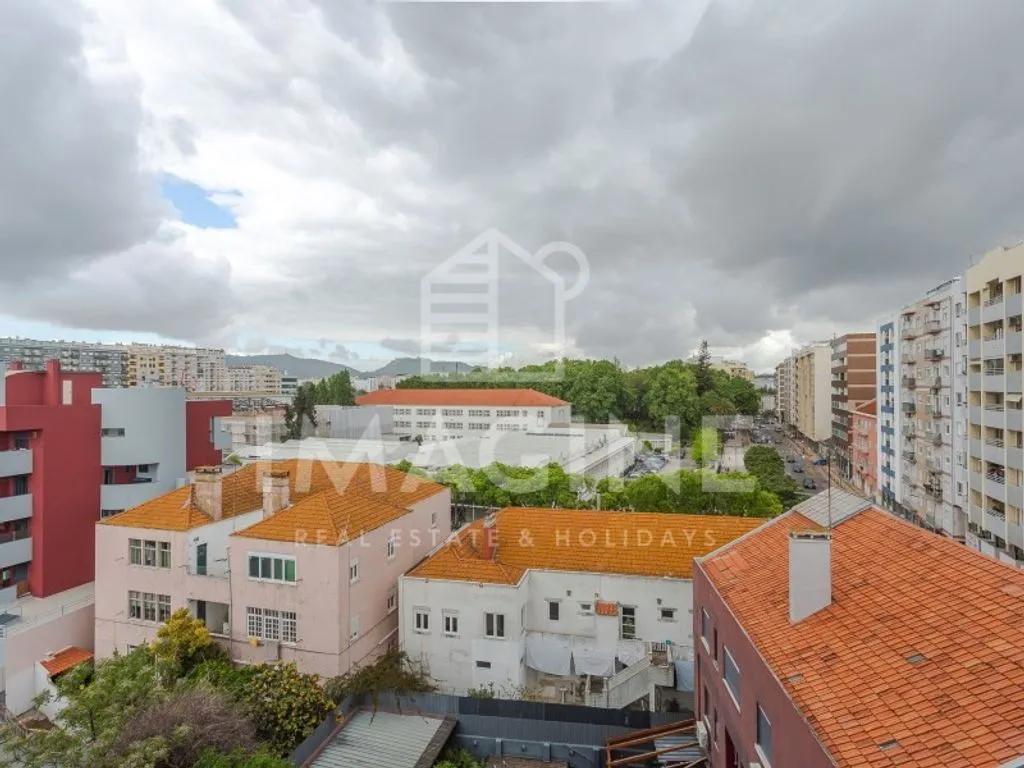 Balcon - Luxury Apartment with Central Location in Setúbal