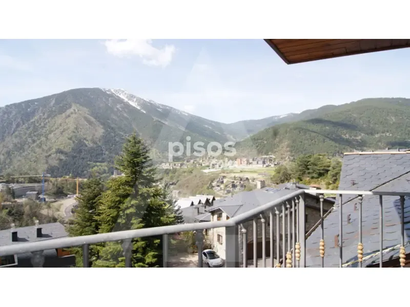 Rõdu - Duplex Penthouse with Terrace in Anyós