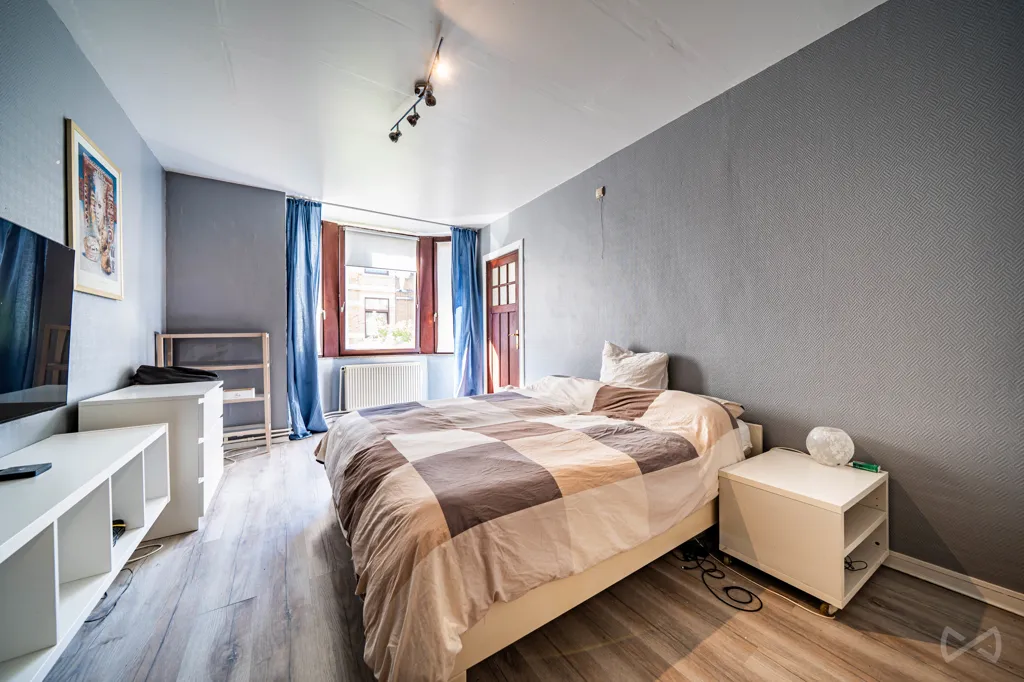 Chambres - Immeuble Duplex avec Jardin à Jette