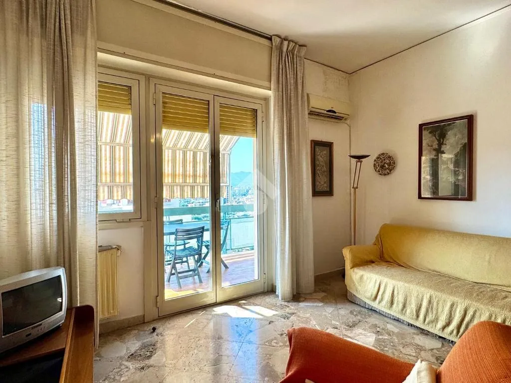 Living Room - Panoramic 3-Bedroom Apartment in Palermo