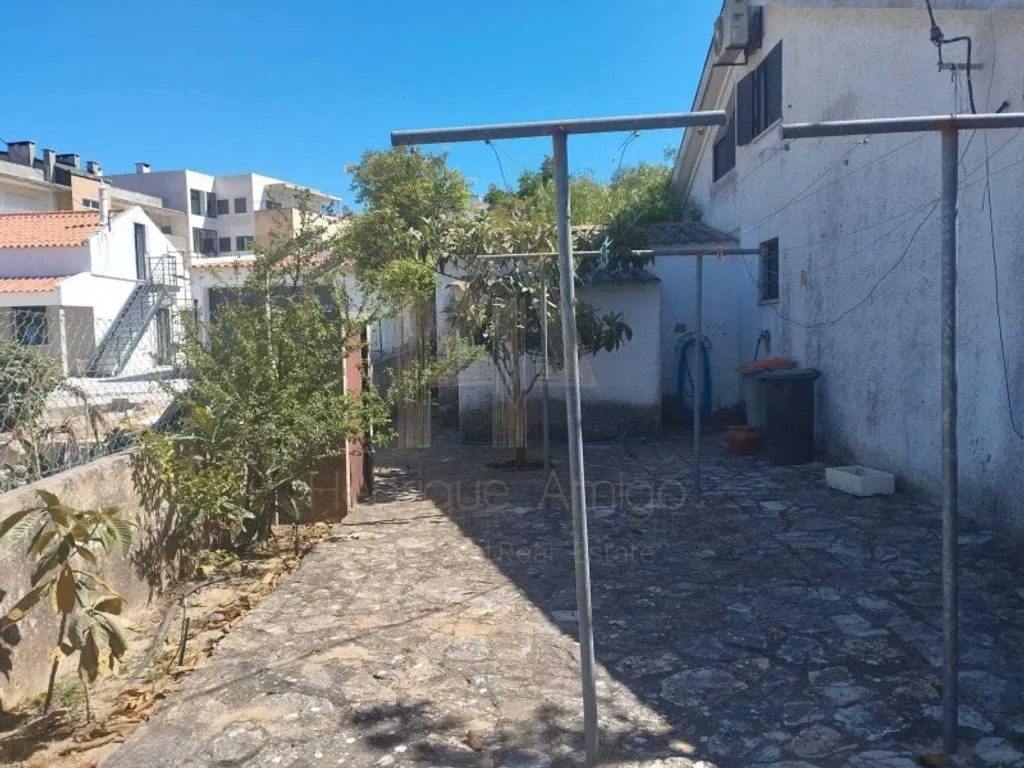 Garden - Isolated Luxury House with Pool in Sesimbra