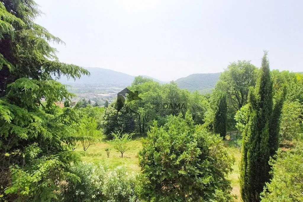 Giardino - Villa with Extensive Land in Collebeato