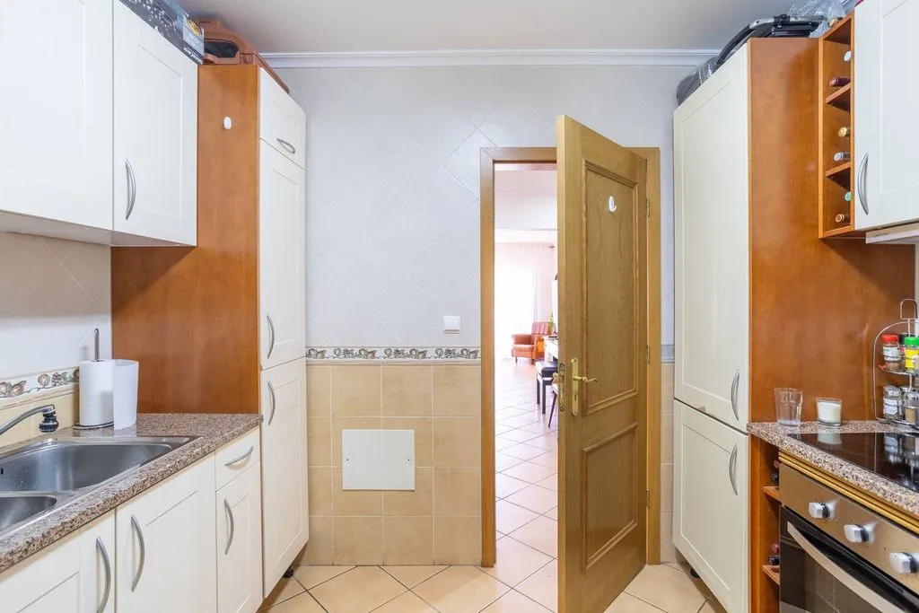 Cuisine - Luxury Flat with Golf Course Views in Vilamoura