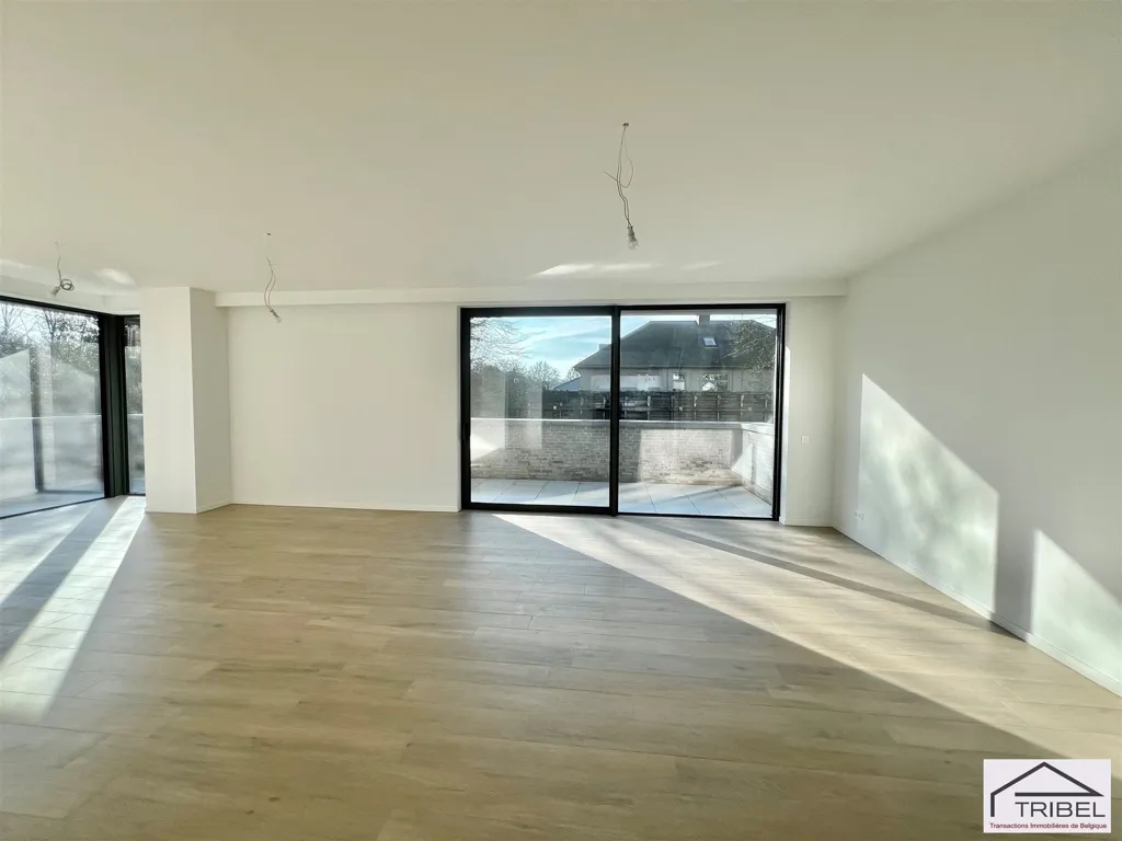 Elutuba - New Penthouse with Terrace in Uccle