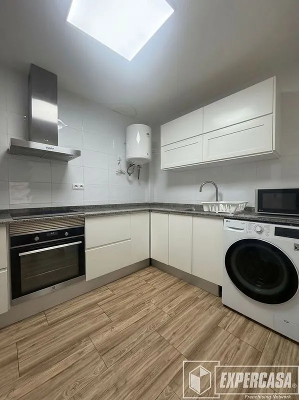 Cuisine - Apartment with Garage in Benaguasil