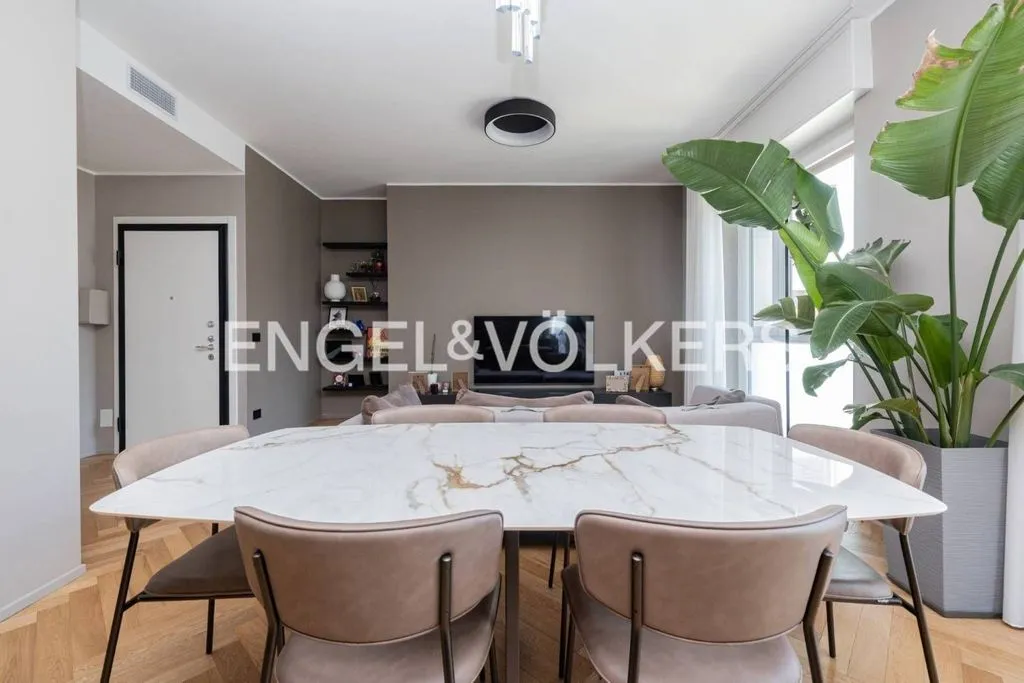 Dining Room - Luxury Flat with Terrace in Corso Lodi, Milan