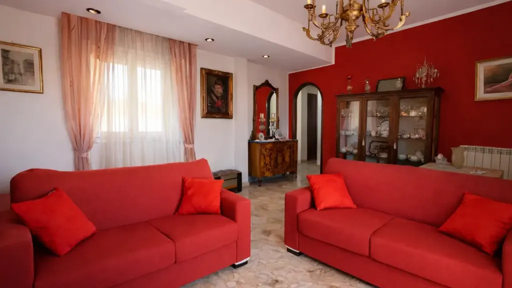 Living Room - 5-Room Apartment with Balcony in Palermo