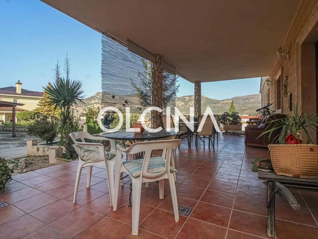 Terrass - Luxury Chalet with Mountain Views in Alcoy