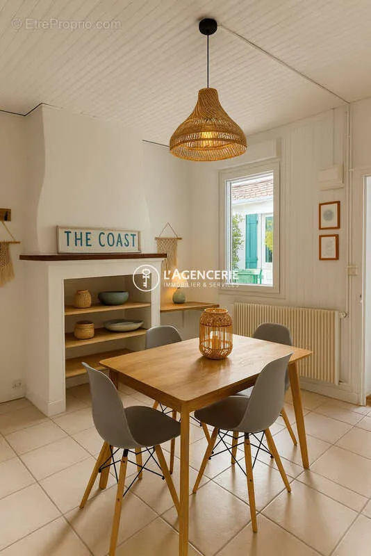 Sala da pranzo - Compact House with Balcony in Arcachon