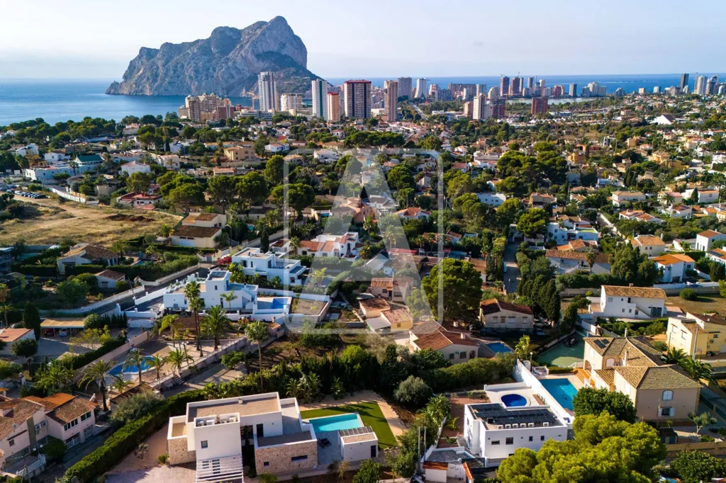 Mediterranean Villa with Sea Views in Calpe