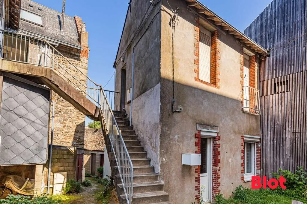 Extérieur - Studio avec Emplacement Central à Nantes