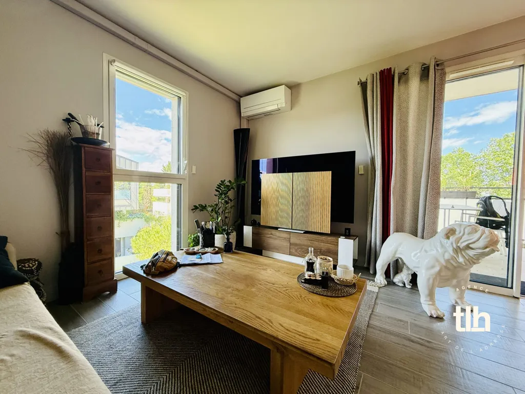Elutuba - Bright Apartment with Terrace in Lattes