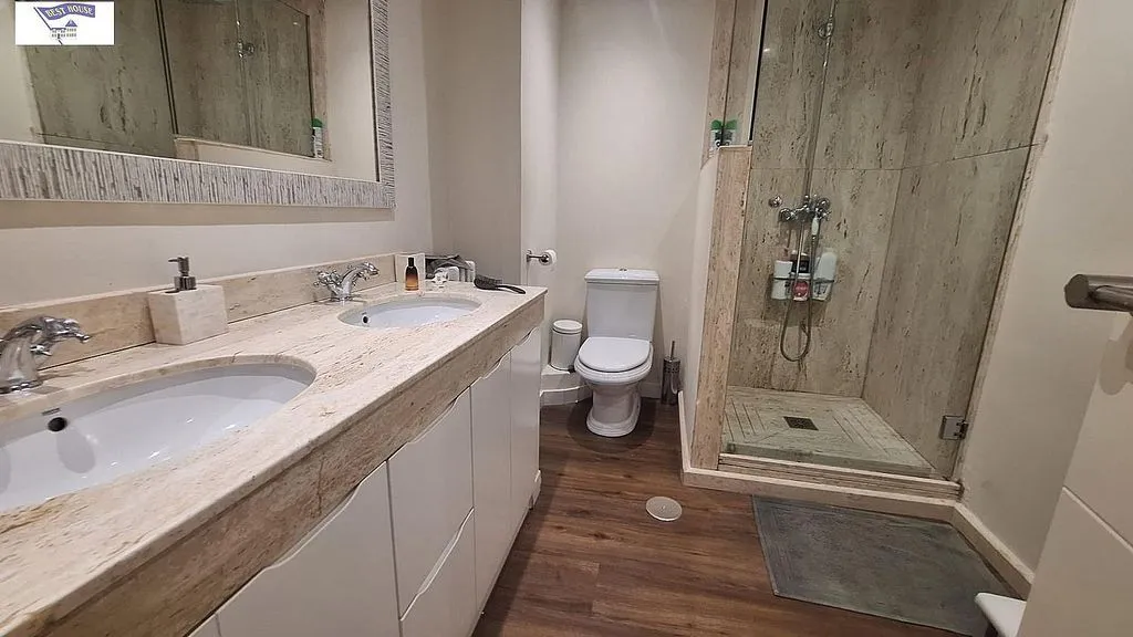 Vannitoad - Apartment with Patio in Albacete Centre