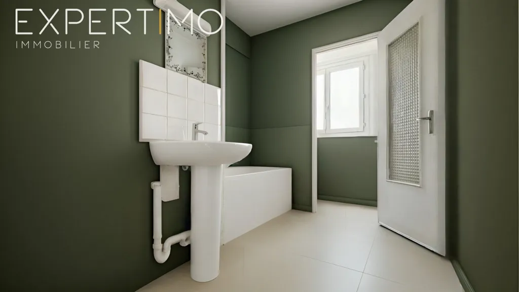 Salles de bain - Appartement lumineux F3 à Étampes, proche centre-ville