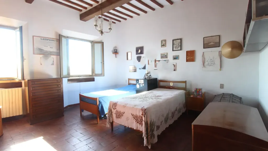 Chambres - Rustic Tuscan-Style Apartment in Capraia e Limite